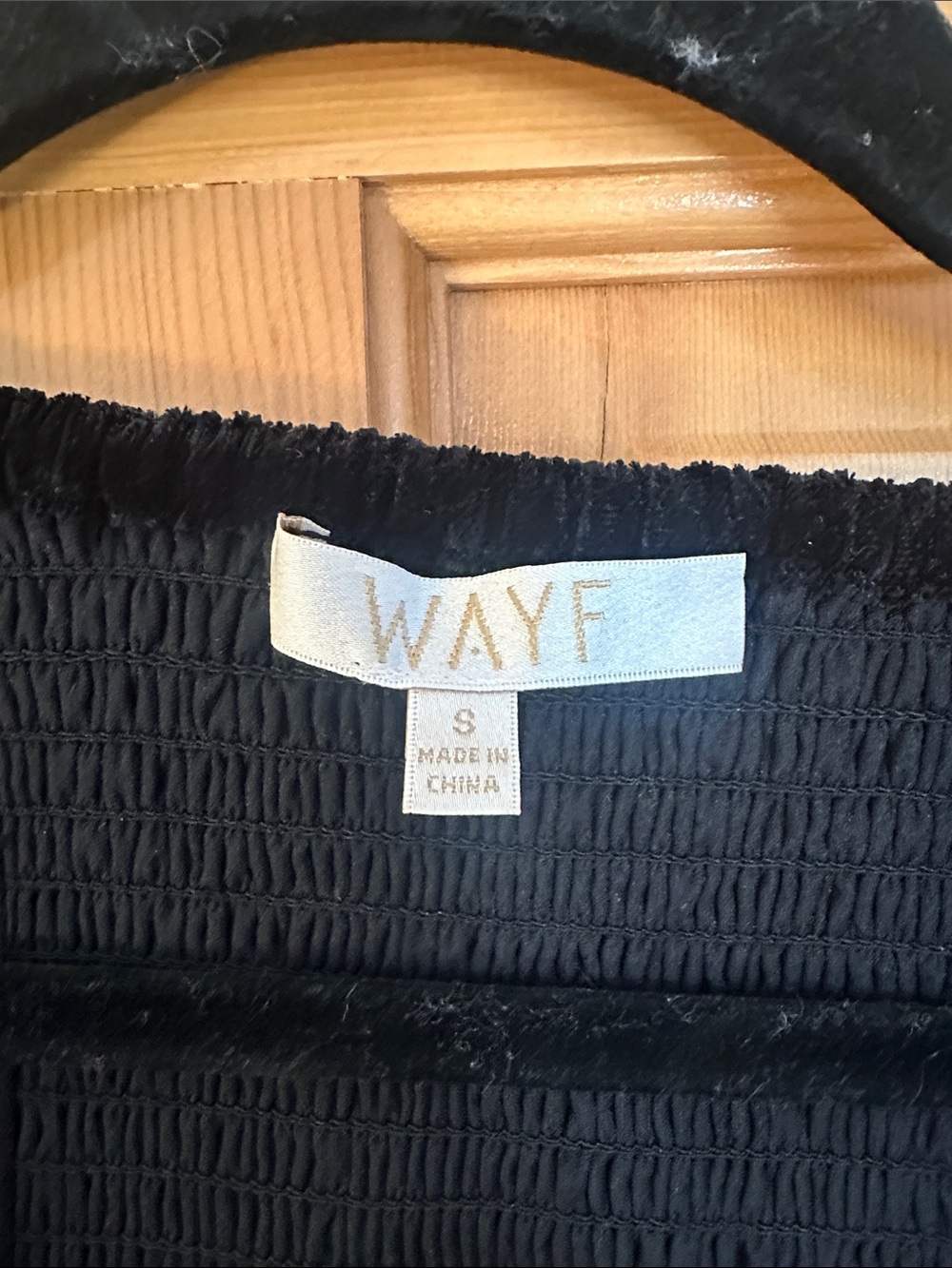 Black WAYF Avalon puff sleeve velvet bustier top - Picture 3 of 4